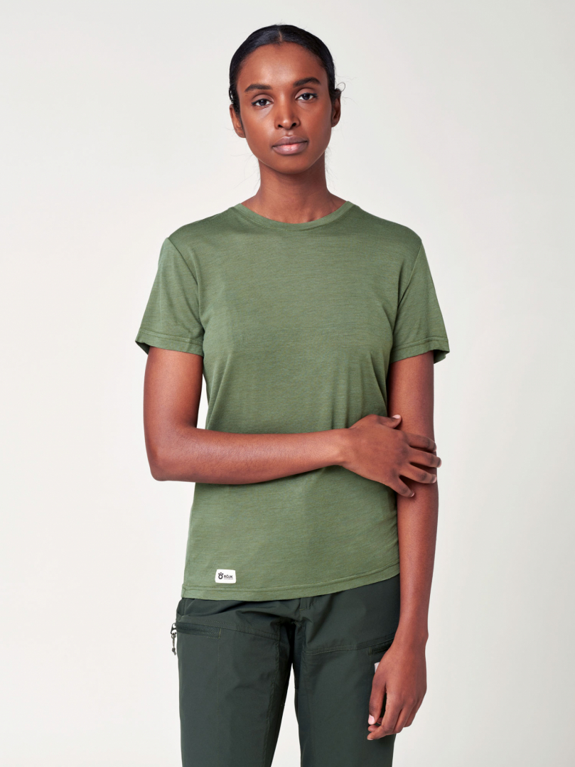 Women's Merino T-shirt - Bronze green i gruppen Dam / Tröjor - Dam / T-shirt - Dam / Merino T-shirt - Dam hos Röyk (2201370_r)