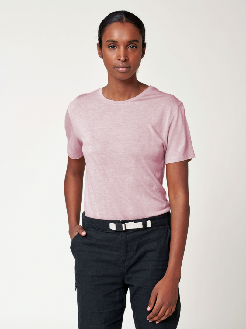 Women's Merino T-shirt - Rose i gruppen Dam / Tröjor - Dam / T-shirt - Dam hos Röyk (2219060_r)