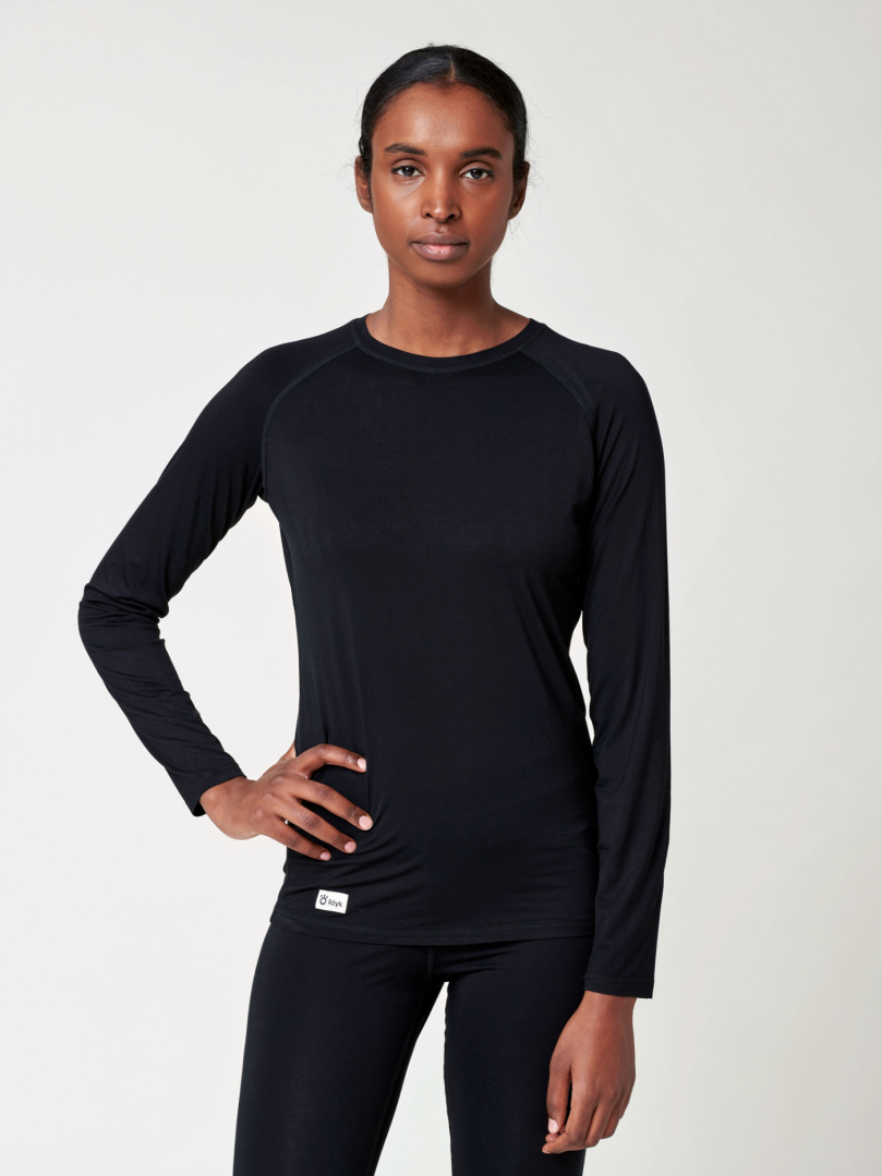 Women's Bamboo Sweater - Black i gruppen Dam / Underställ - Dam hos Röyk (2941080_r)
